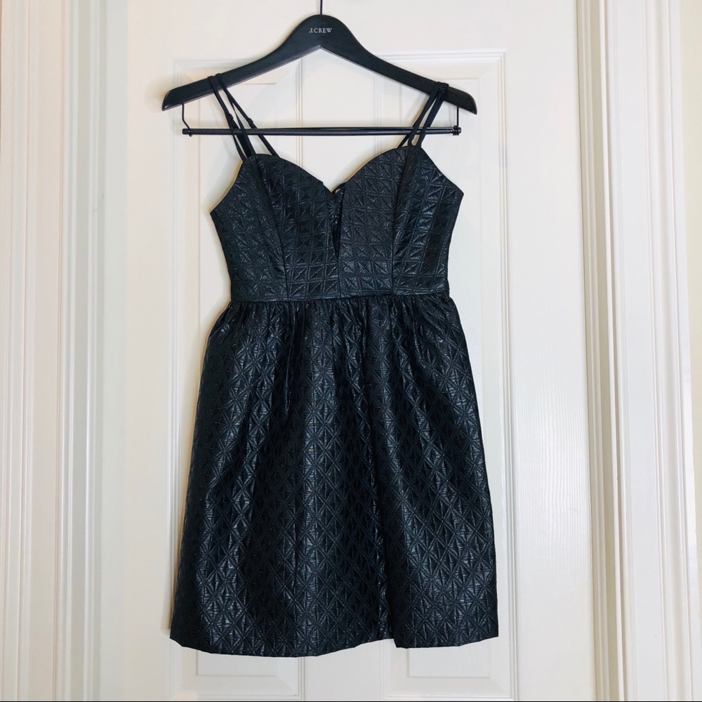 BCBGeneration metallic dress size 2 - Picture 4 of 7